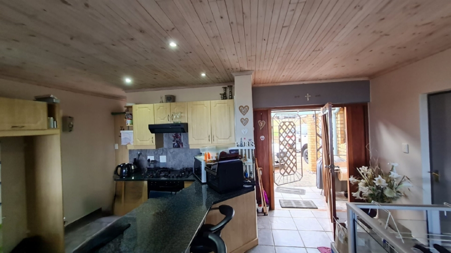 3 Bedroom Property for Sale in Hartenbos Heuwels Western Cape